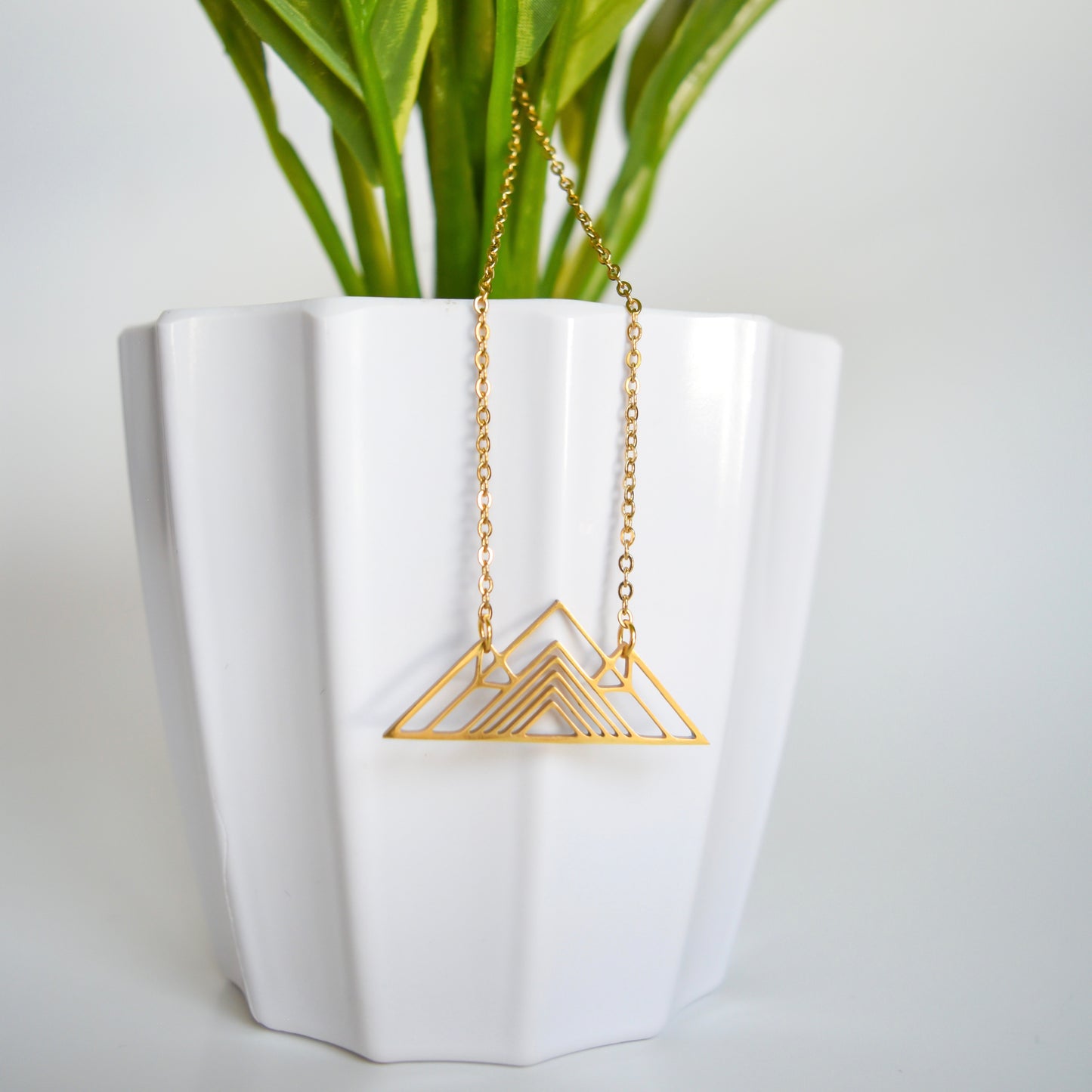 Adventure Necklace - Pointy Mountain